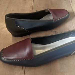 Carriage court NWOT  leather loafers - 9m